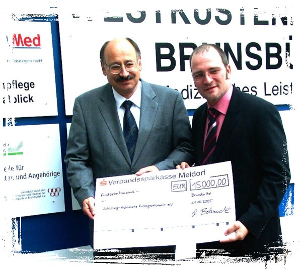 Netzwerk Patientenkompetenz Scheck-Übergabe