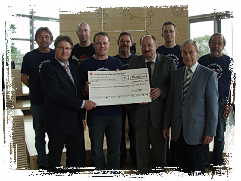 Netzwerk Patientenkompetenz Scheck-Übergabe